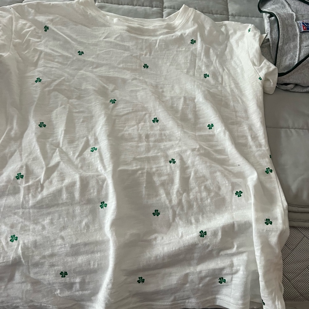 Ladies tee